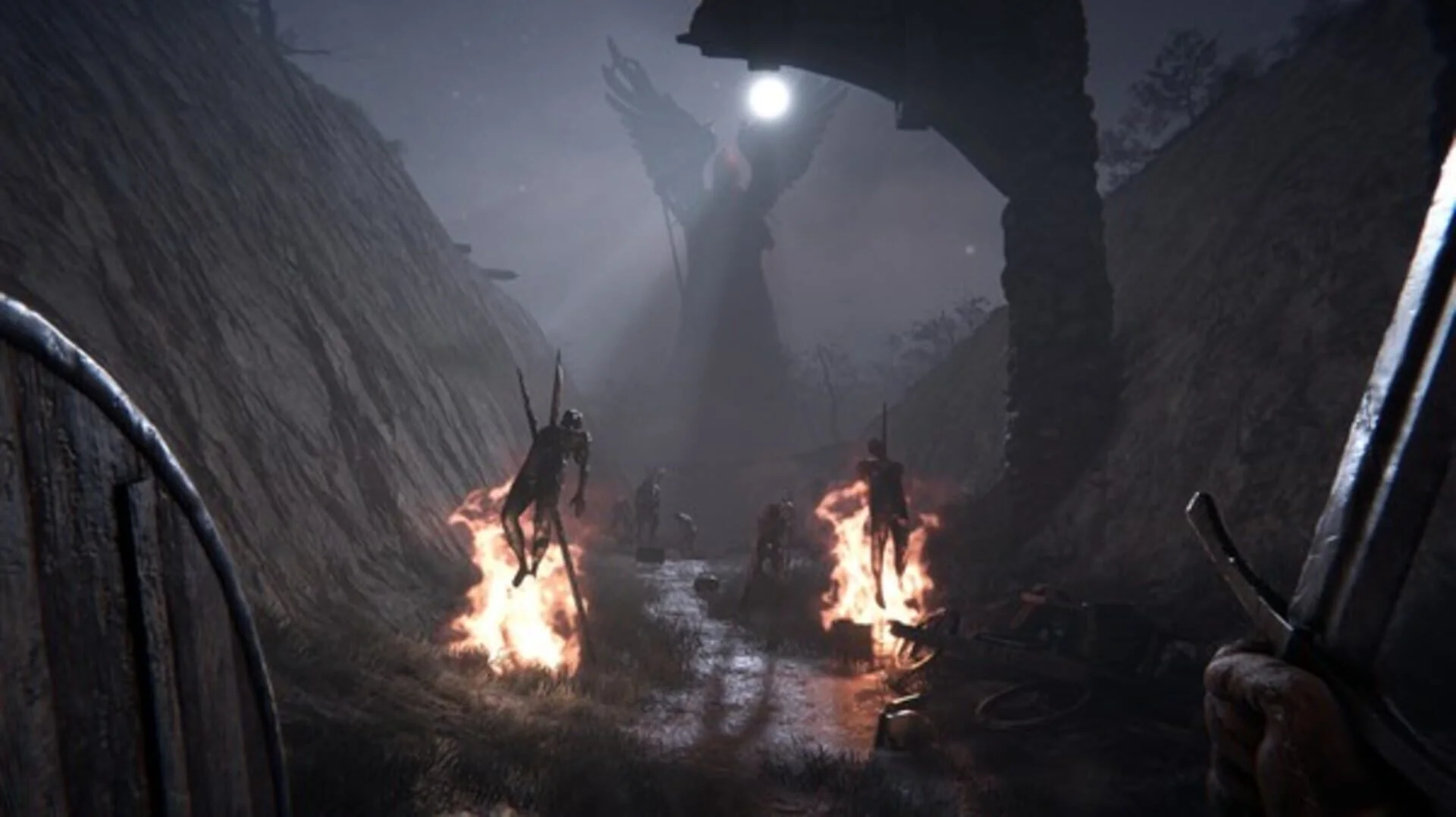 Village dans Tainted Grail, ambiance automnale et mystérieuse